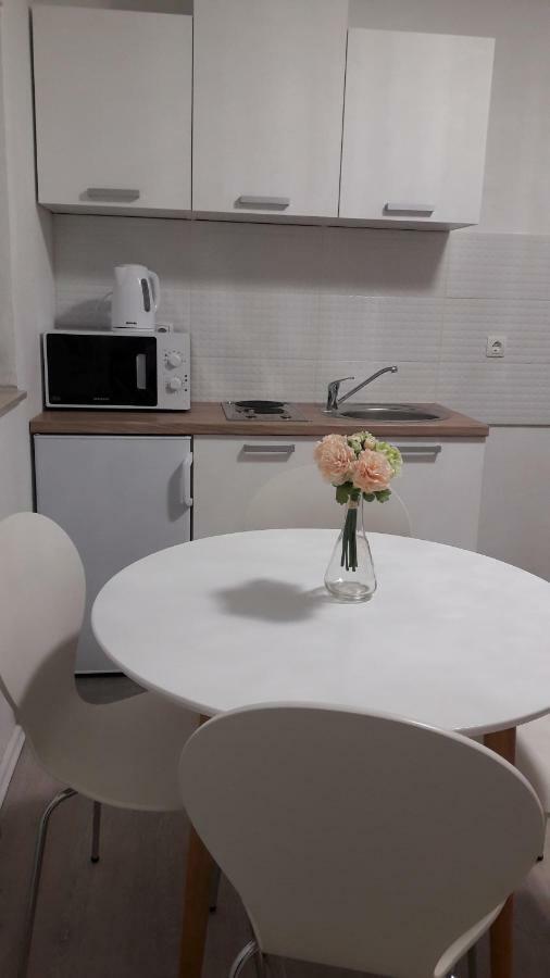 Apartment Sano Подстрана Екстериор снимка